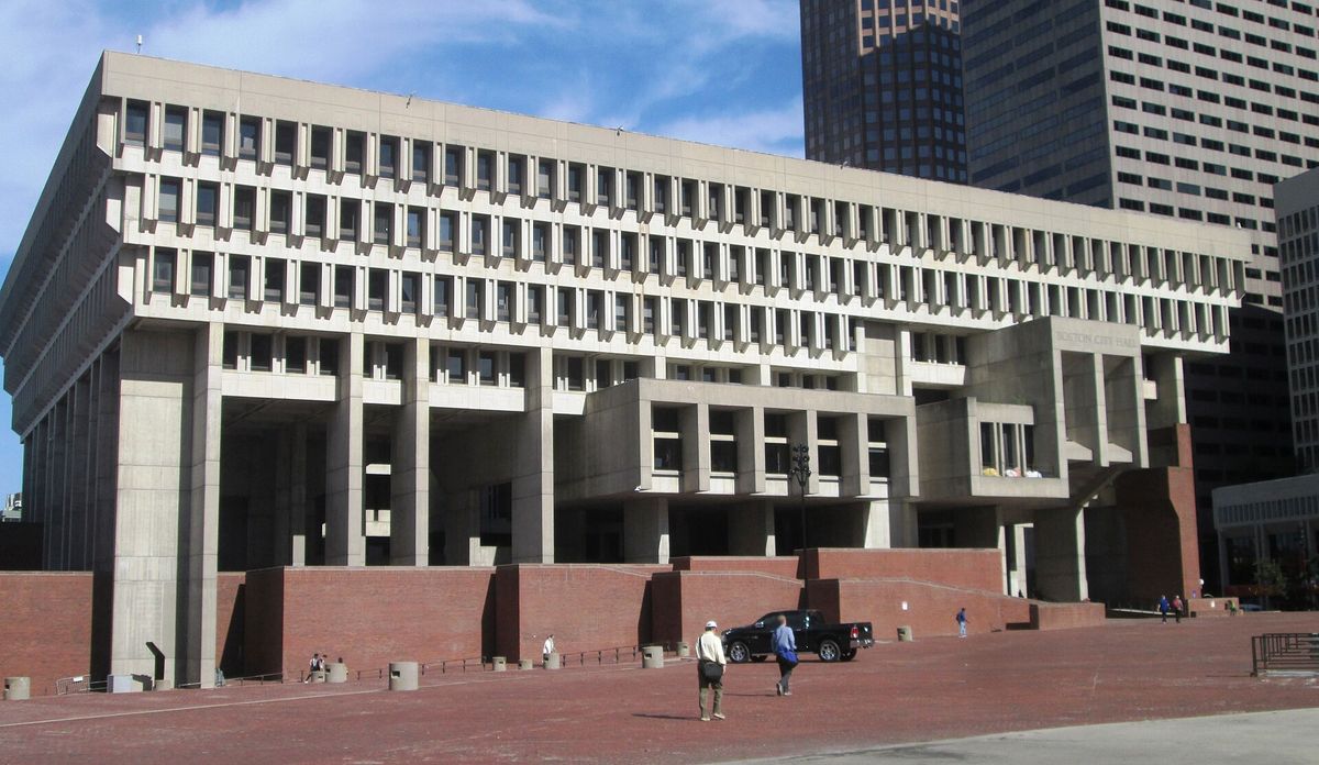 The fourth and current Boston City Hall , located at 1 City Hall Square in Government Center , Boston , Massachusetts , opened in 1969 and was designed in the Brutalist style by th